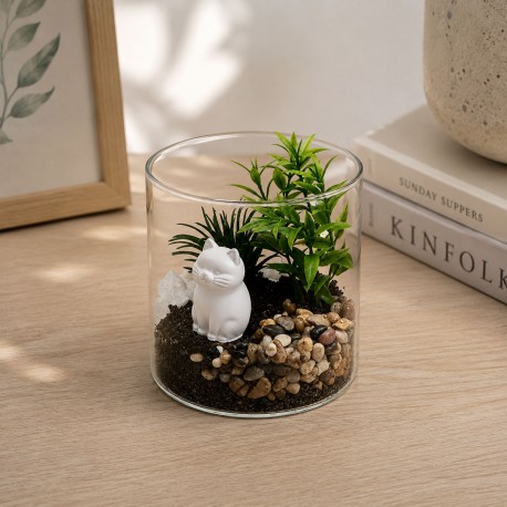 VASO DE VIDRO COM PLANTA E GATO